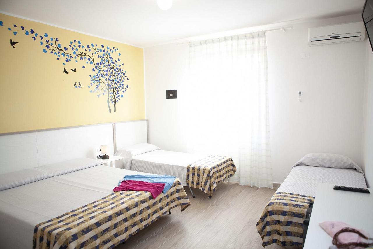 Hotel Thomas Marina di Campo Exteriér fotografie