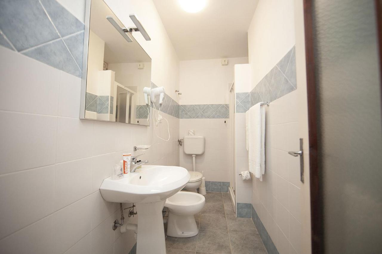 Hotel Thomas Marina di Campo Exteriér fotografie