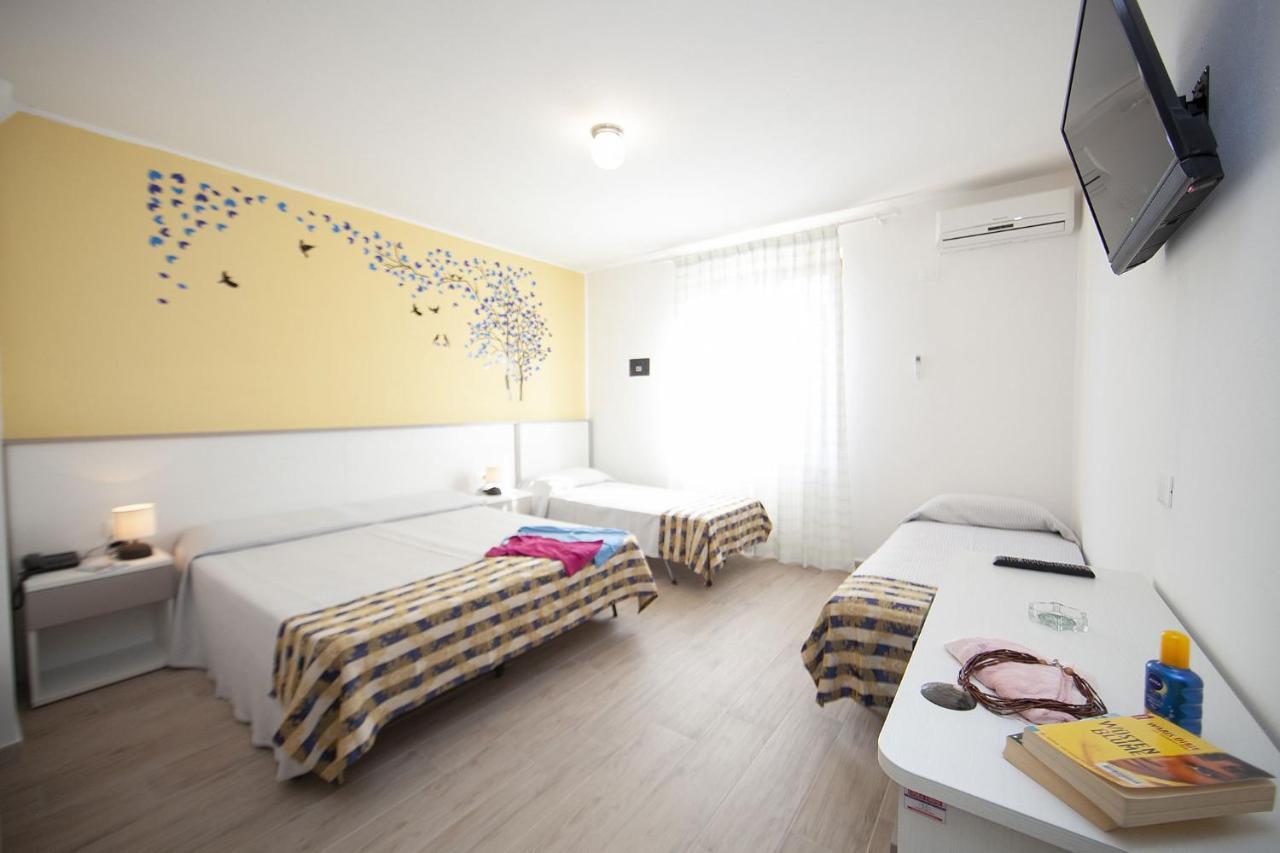 Hotel Thomas Marina di Campo Exteriér fotografie